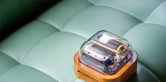 Muro-Box-App-Controlled-Music-Box