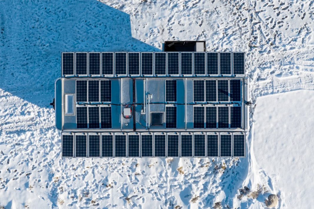 Curated visual reference: Picture Idea: Go Off Grid With Living Vehicle S H2O Making Solar