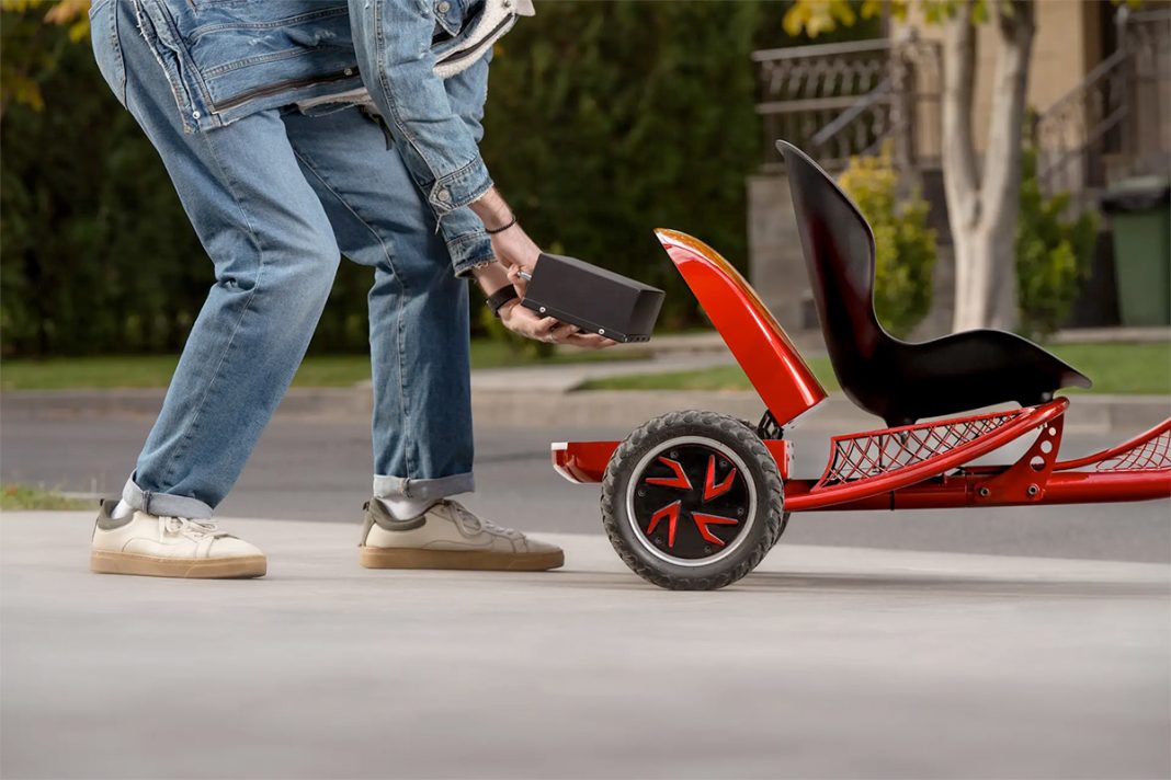Longrange etrike with punctureproof tires is designed for sand, gravel and road