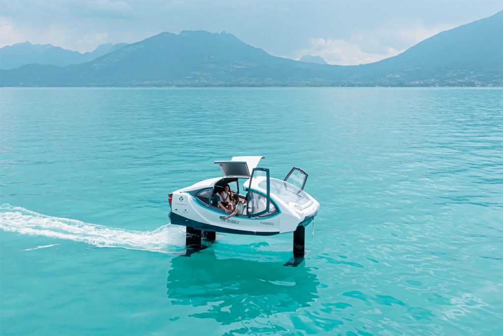 SeaBubbles launches foiling electric water taxi service in France