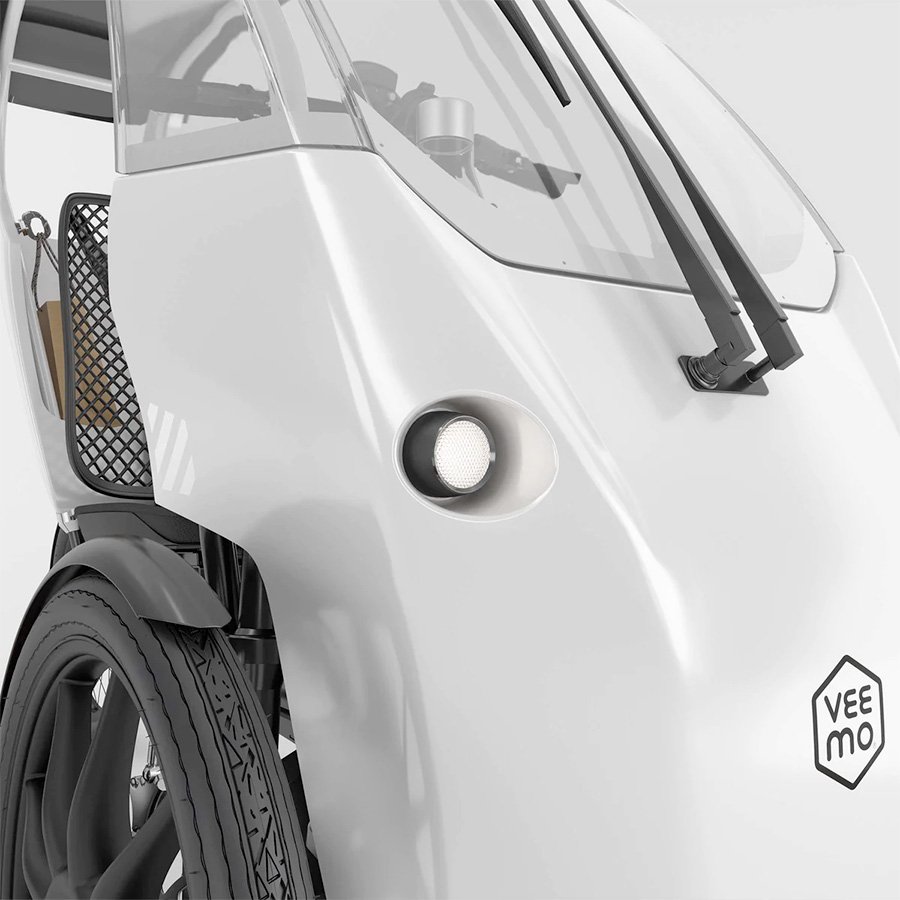 Veemo Semi-enclosed Pedal-powered EV Safety Equipment