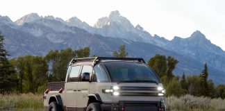 Canoo American Bulldog Multifunctional Convertible e-Pickup