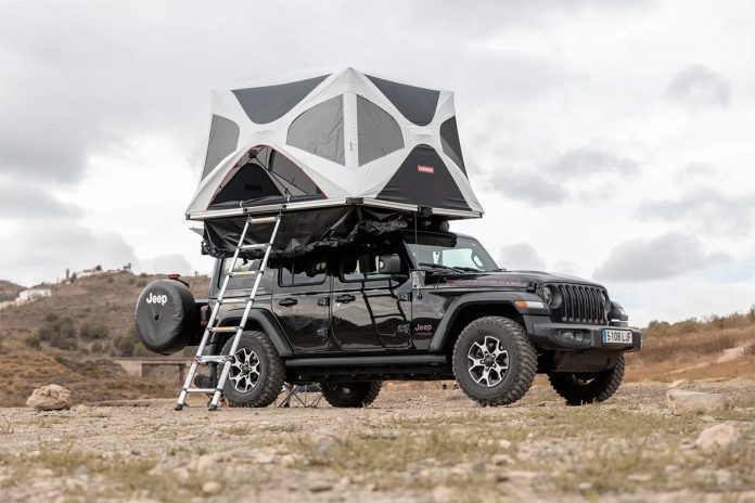Fjordsen Beyond X Hub-style Rooftop Tent