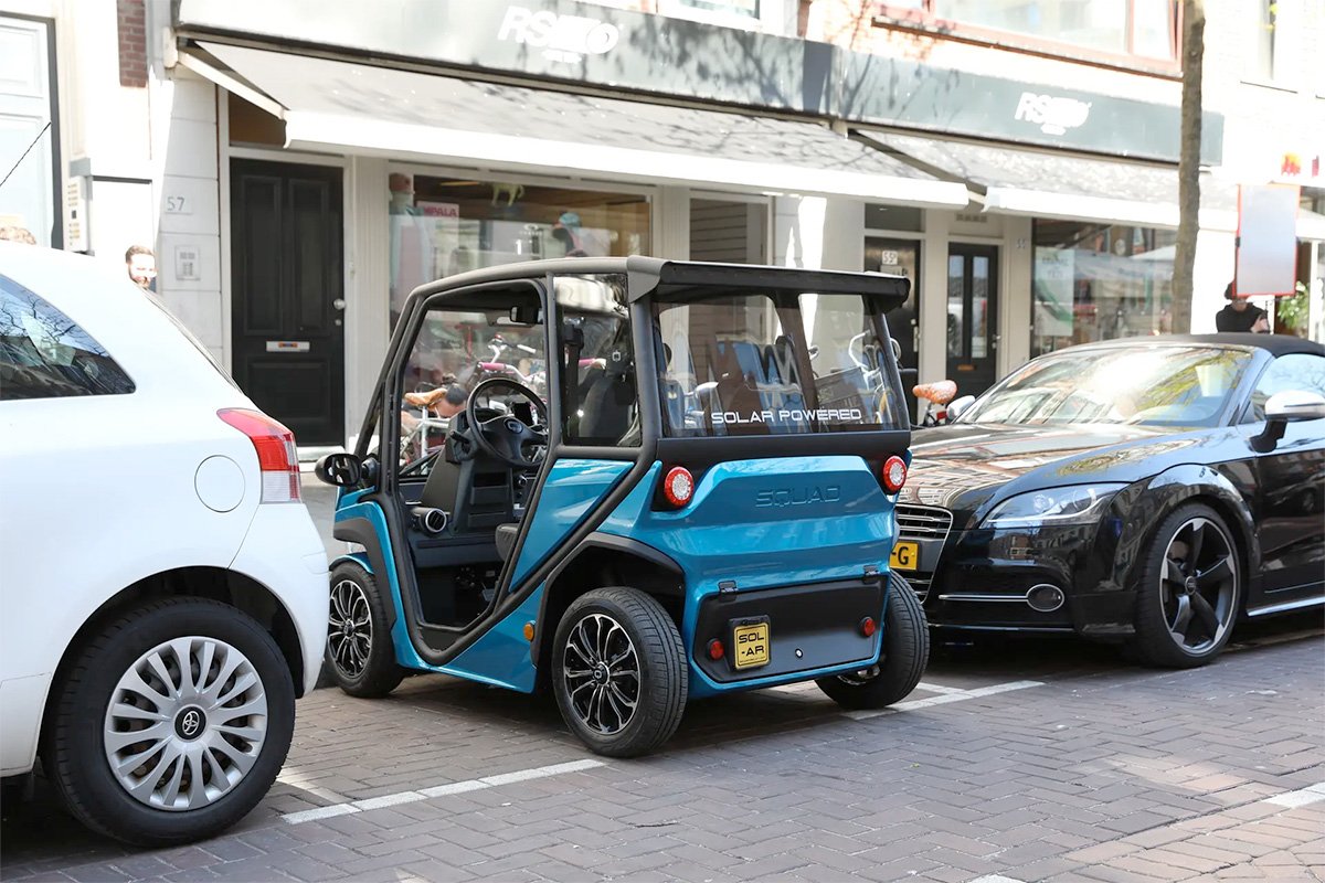 Squad Mobility Solar City microEV Easy Parking