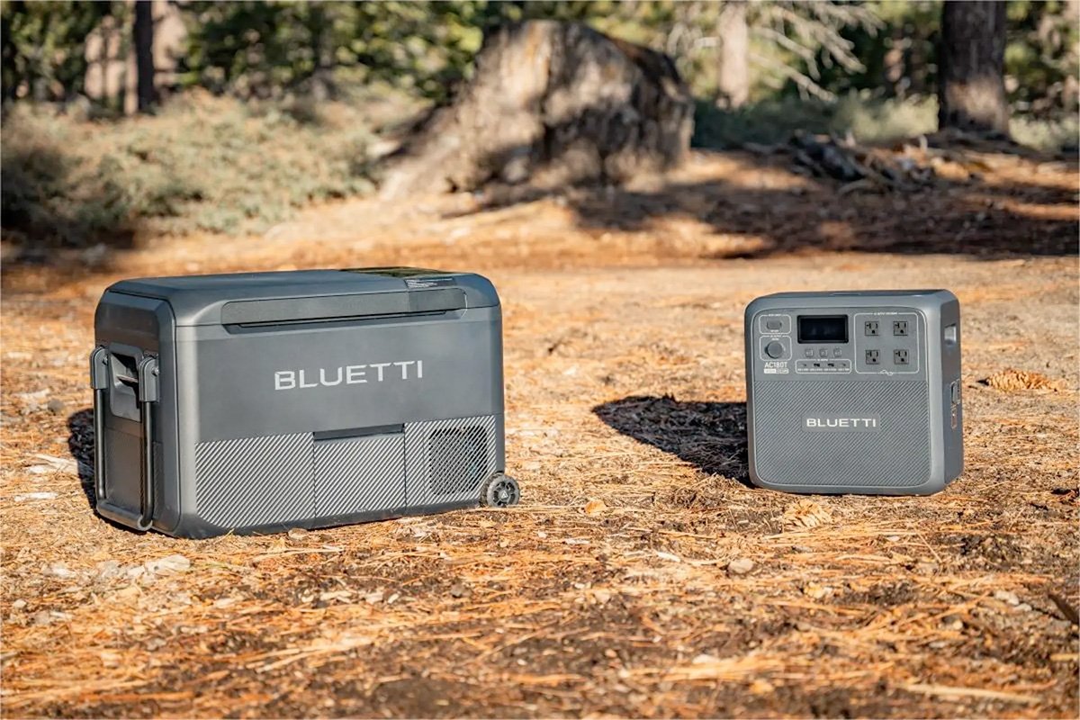BLUETTI-SwapSolar-Power Station plus Portable Fridge Side-by-Side