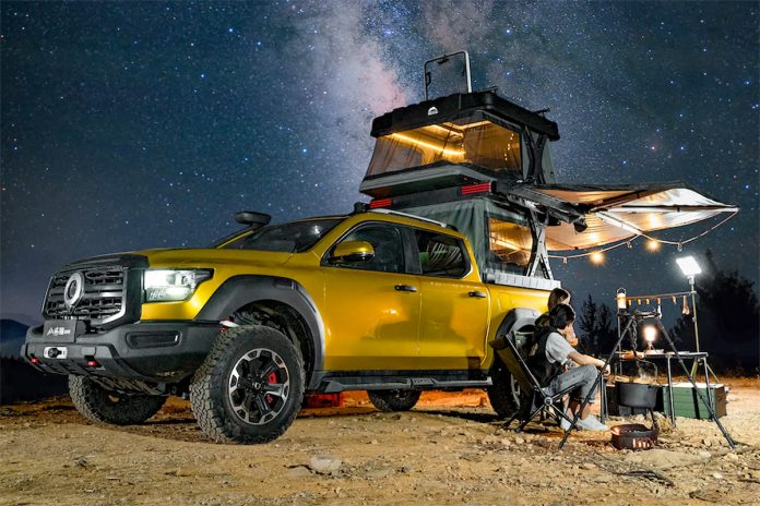 Wild Land Dual-scissor Two-story Safari Truck Camper