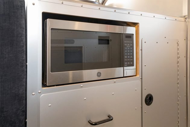 Bowlus Rivet Off-grid Self-propelled Camper Microwave