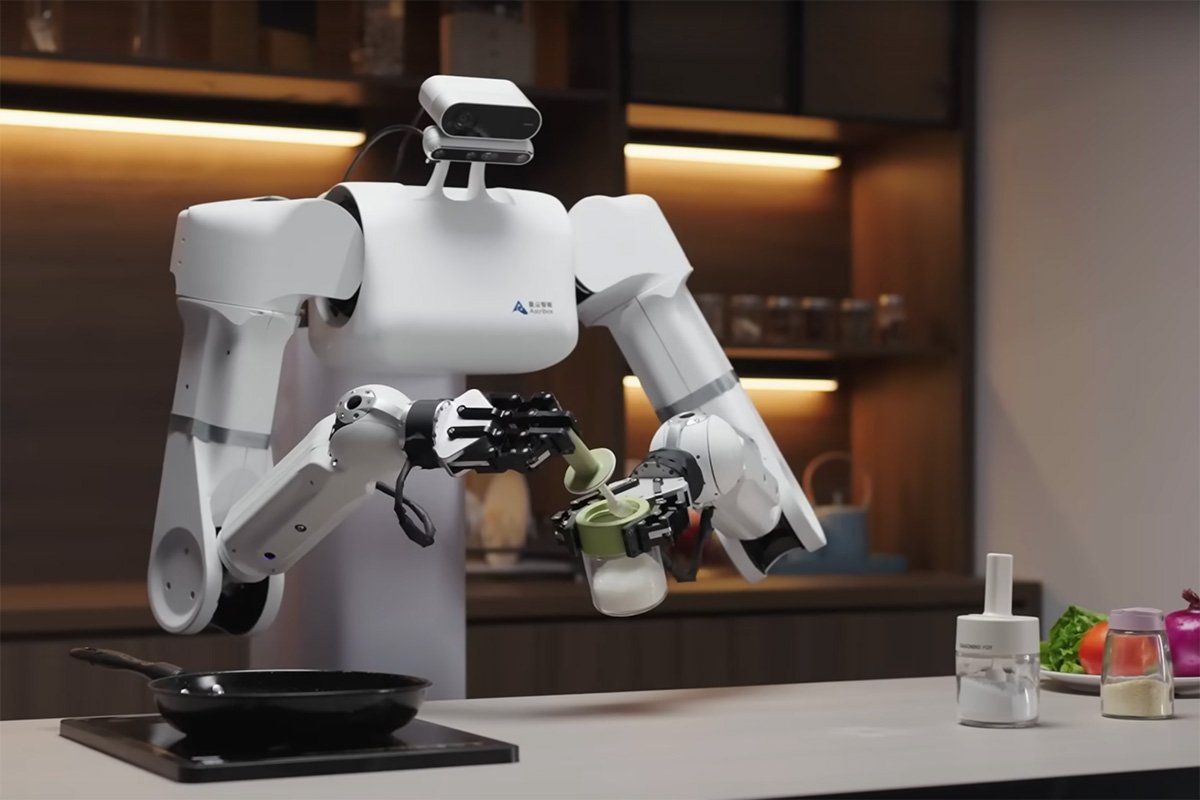 Astribot S1 AI-powered Humanoid Robot Adding Salt