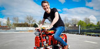 James Bruton Omnidirectional Self-balancing Screw Bike