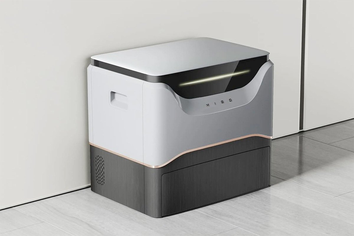 Migo Robotics Ascender Stair-climbing Robo-Vacuum Base Station