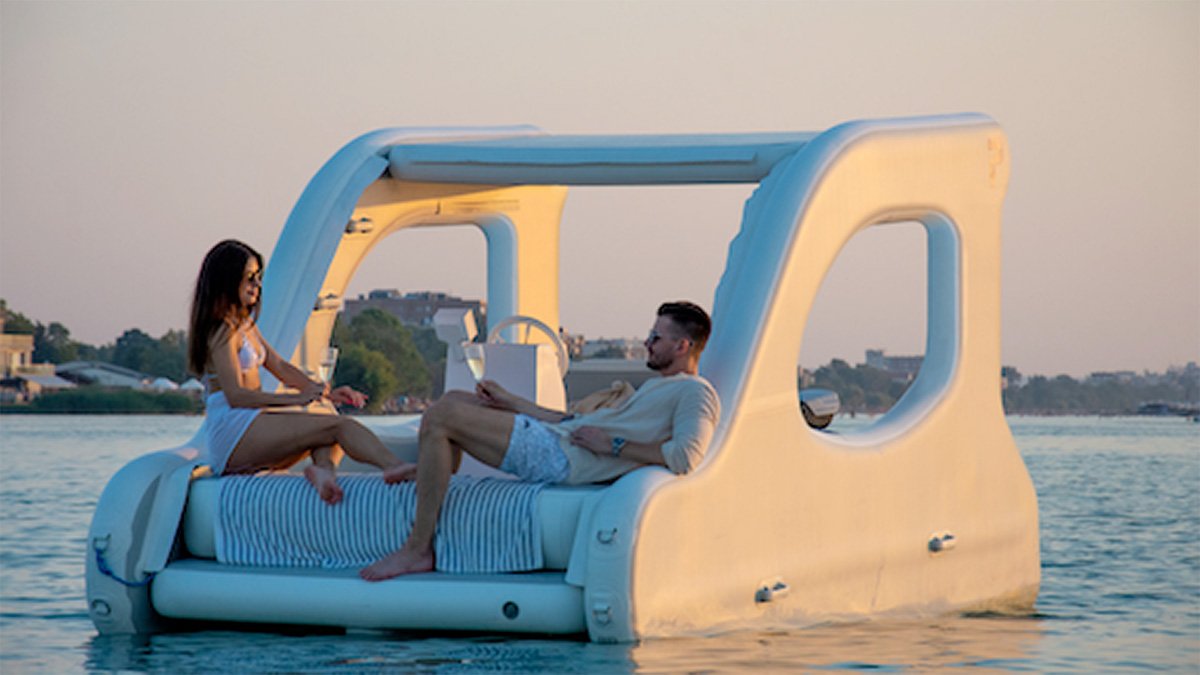 Portless Inflatable Electric Trimaran Trinity