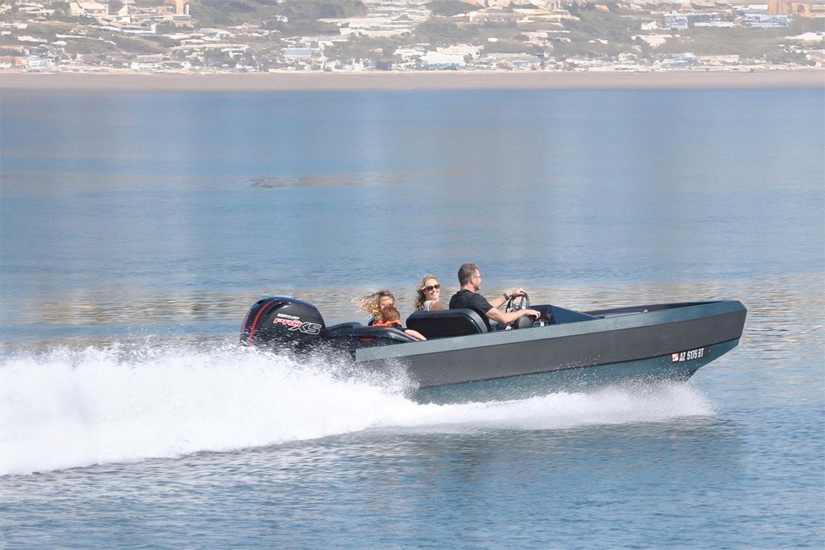WaterCar-EV 18-foot Seaworthy Boat