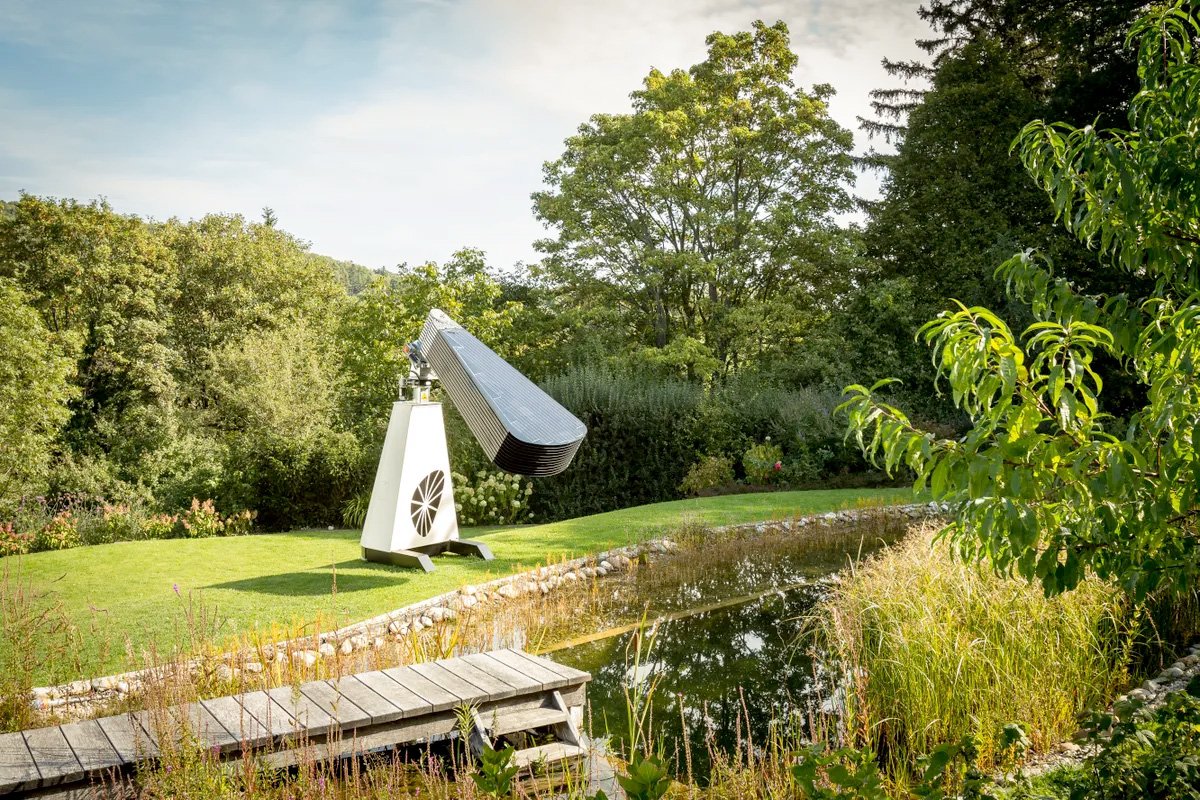 Smartflower Sun-tracking Solar Sculpture Petals Closed