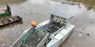 Clearbot Autonomous Marine Trash Collector