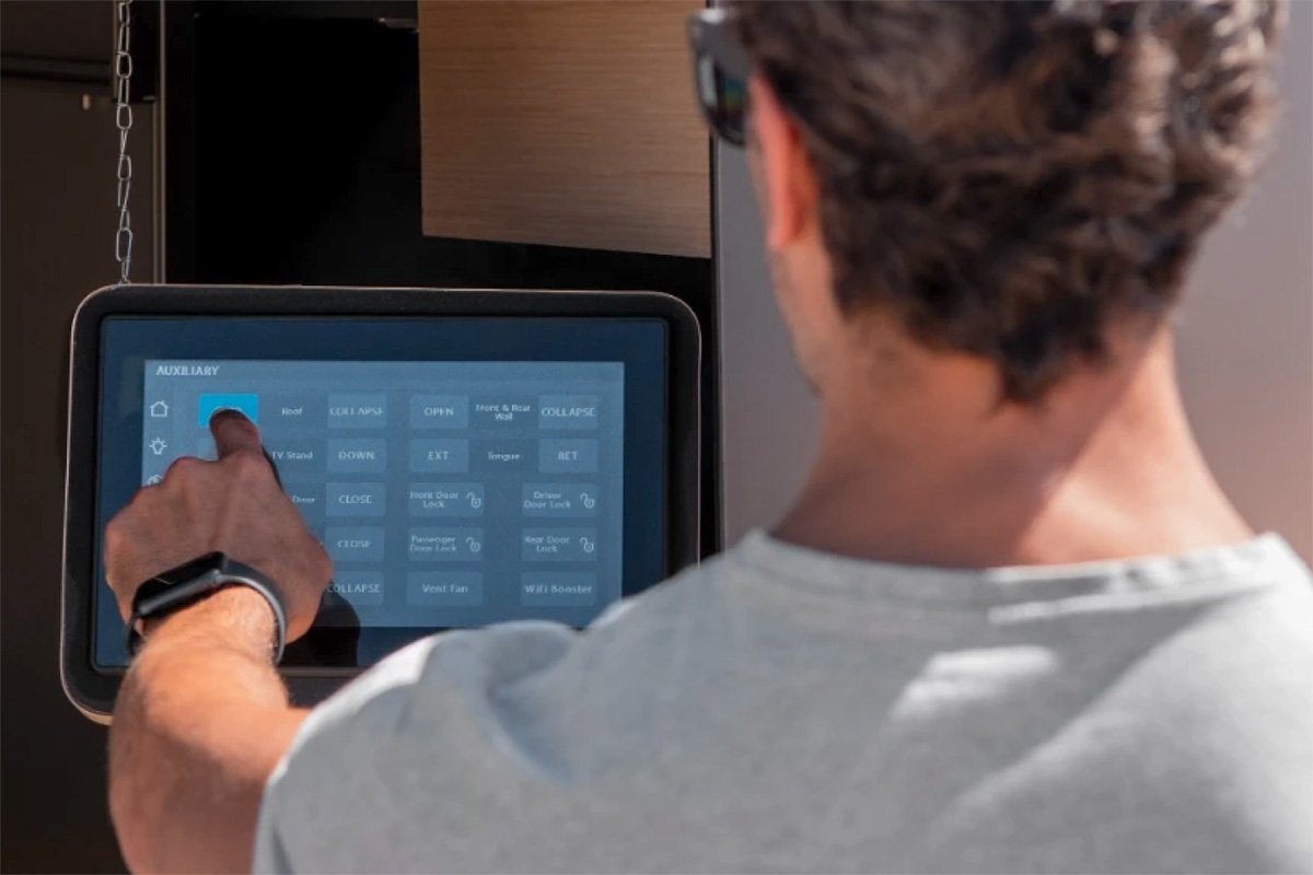 Exodus Capax Pop-up Camper Touchscreen Control