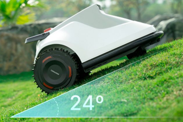 TerraMow Robot Mower Slope Tackling