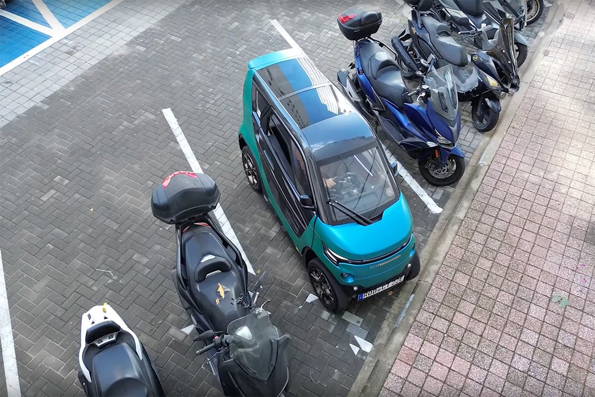 City Transformer CT-2 Electric Microcar Parking Ease