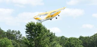 Electra Hybrid eSTOL Aircraft Grass Field Test Flight