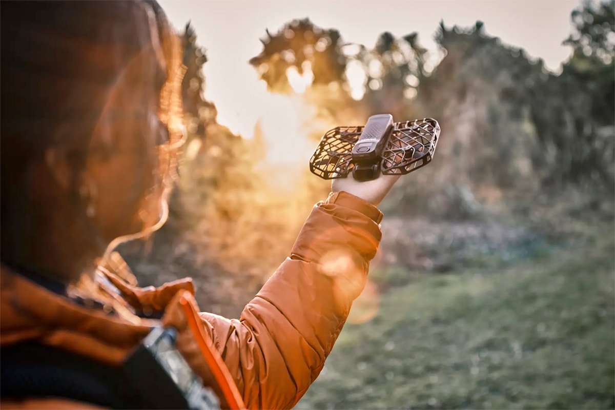 HOVERAir X1 Pro and ProMax Camera Drone Hand Takeoff