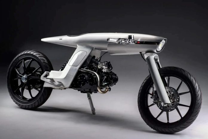 Bandit9 EVE Odyssey V2 Motorcycle