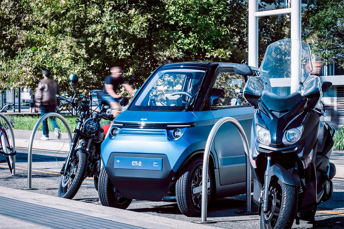 City-Transformer-CT-2-Microcar-Easy-Parking