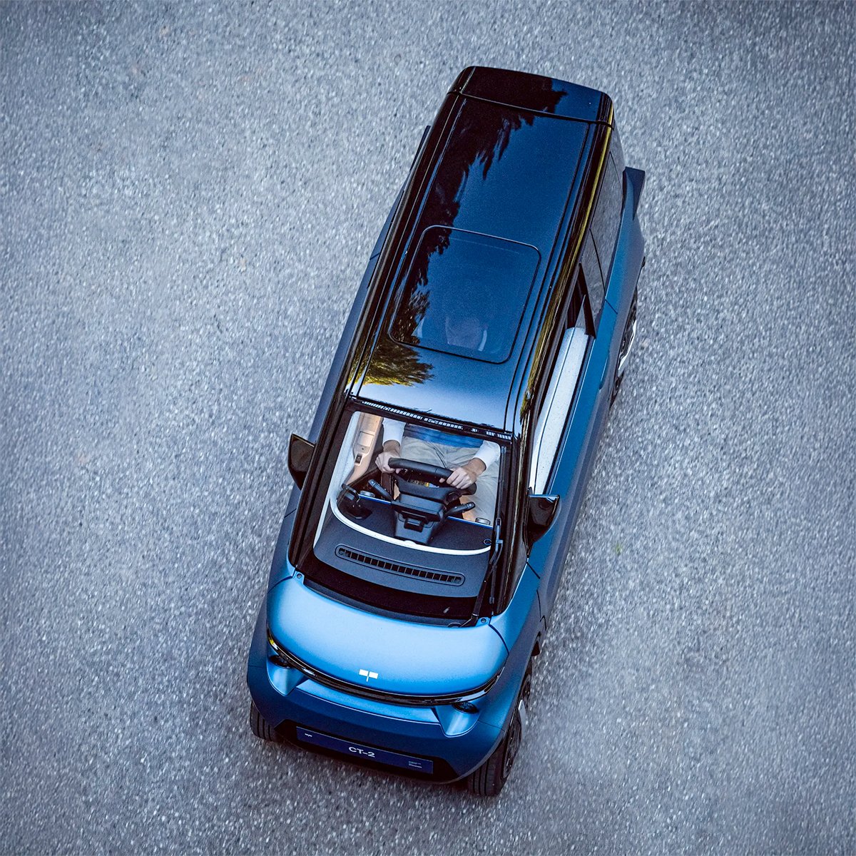 City-Transformer-CT-2-Shape-shifting-Microcar-Top-View