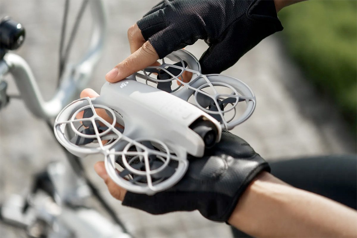DJI-Neo-Flying-Camera-Vlog-Drone-No-Controller