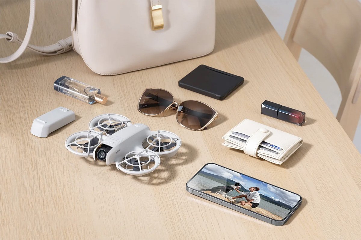 DJI-Neo-Flying-Camera-Vlog-Drone-Tiny