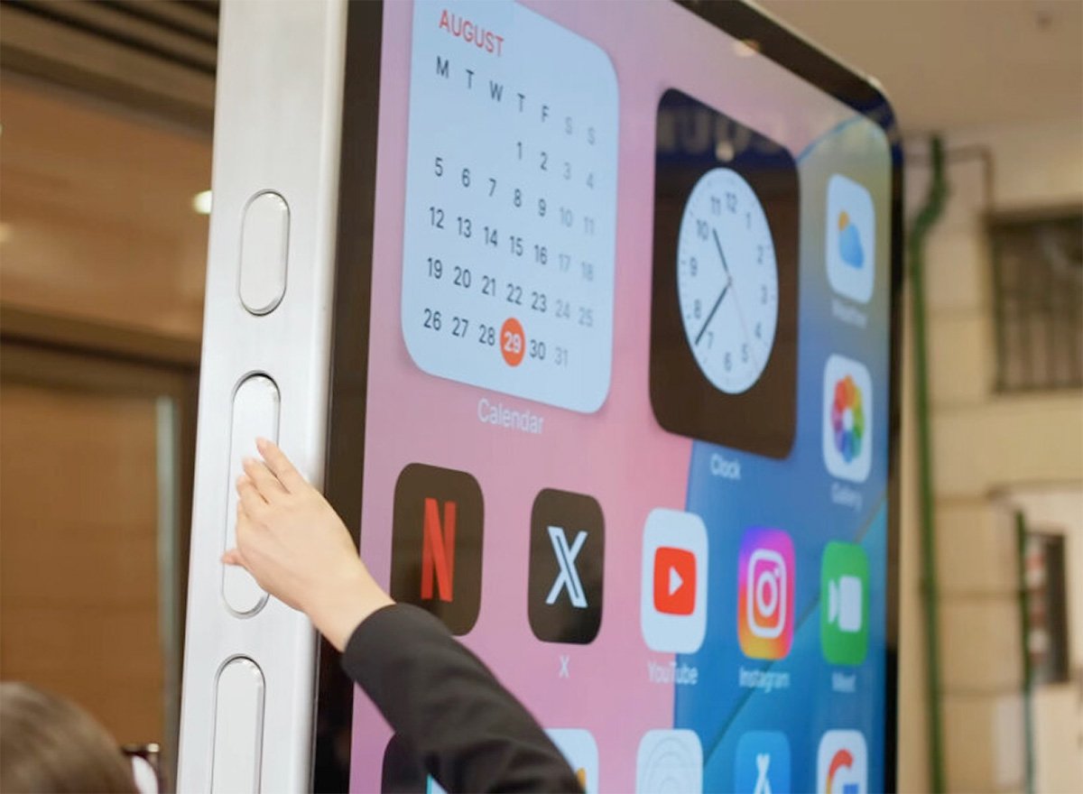 Largest iPhone 15 Pro Max Replica Side Buttons