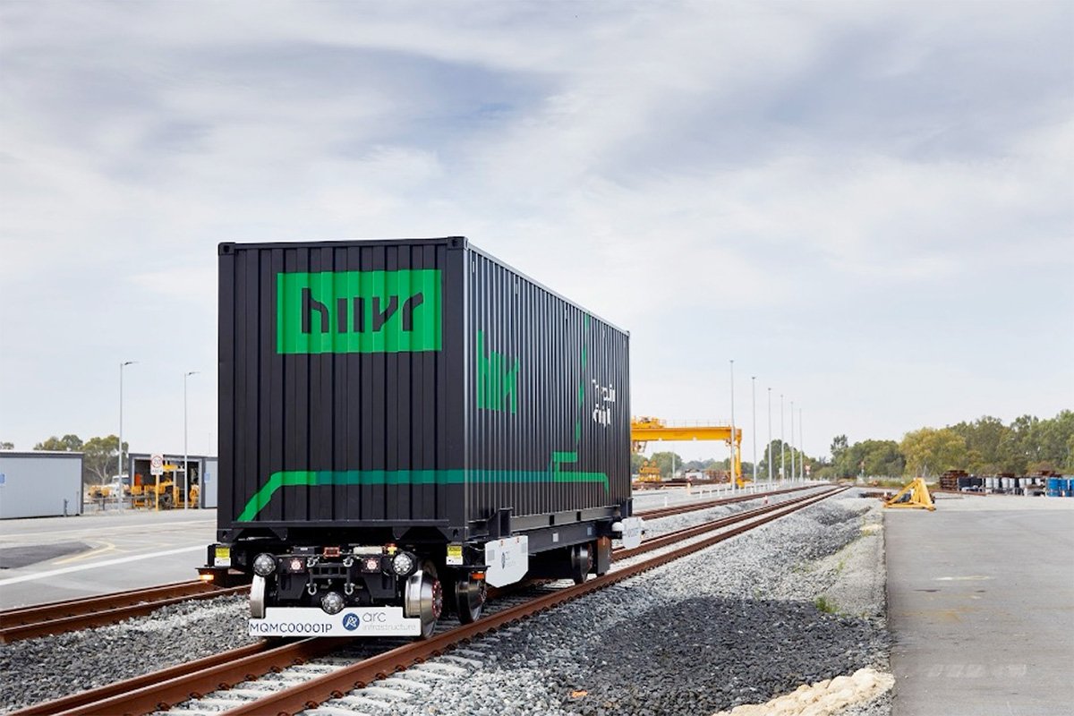 Parallel Systems Autonomous-Electric Rail Freight Car Payload