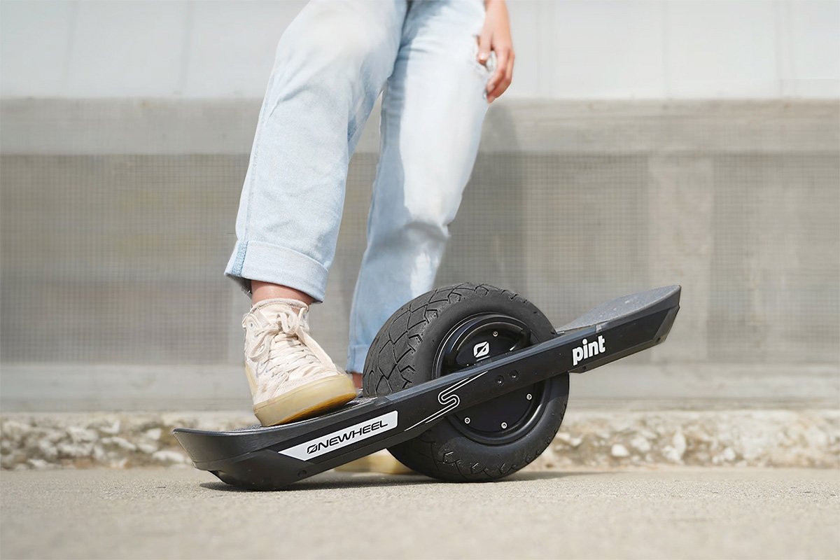 Pint S Electric One-wheeler Larger Footpads