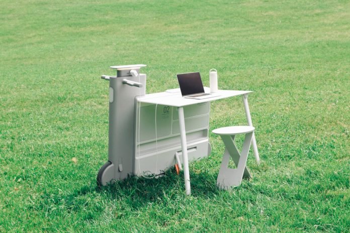 Worknic Portable Desk Picnic-like Workspace