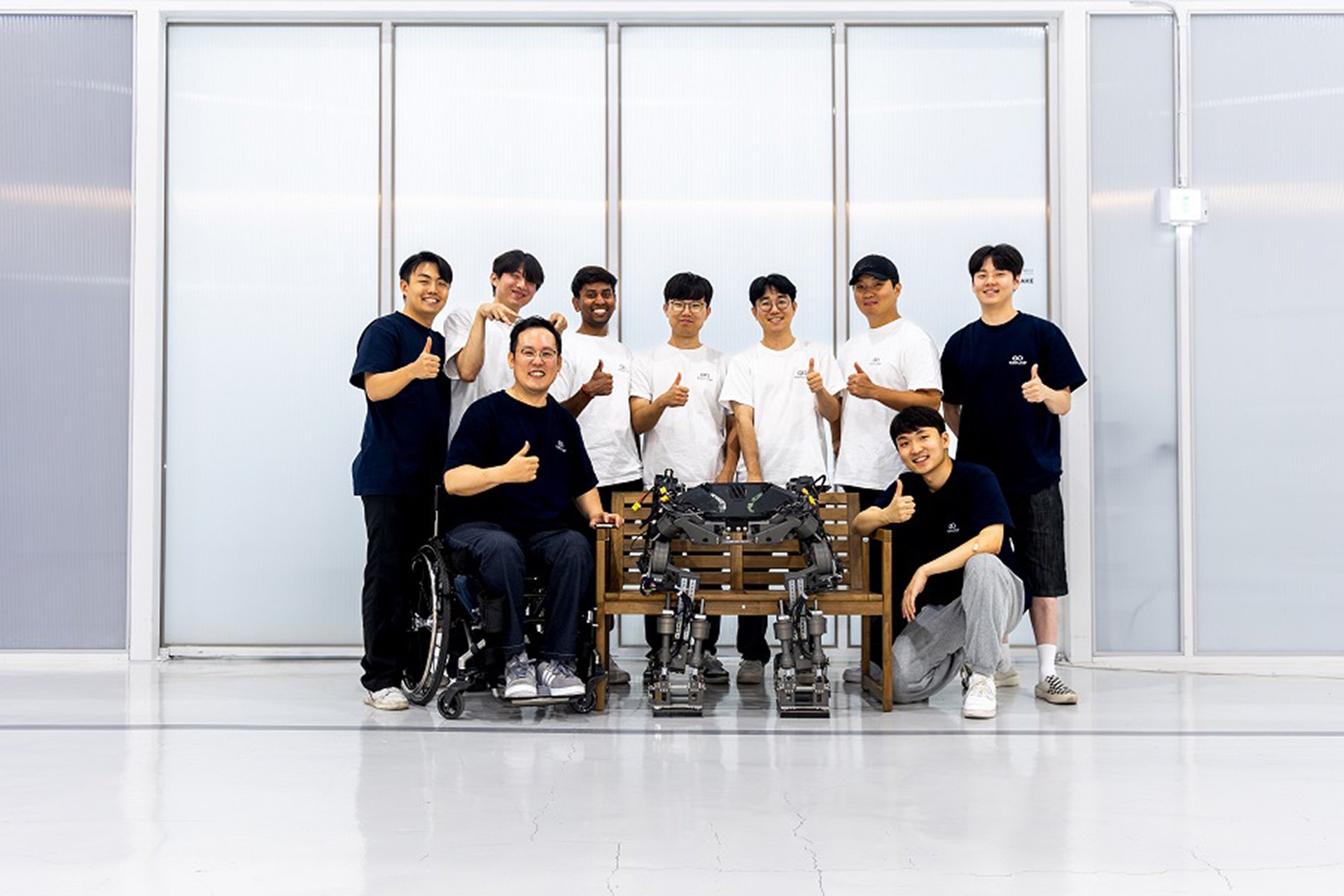 KAIST WalkON Suit F1 Robot Team