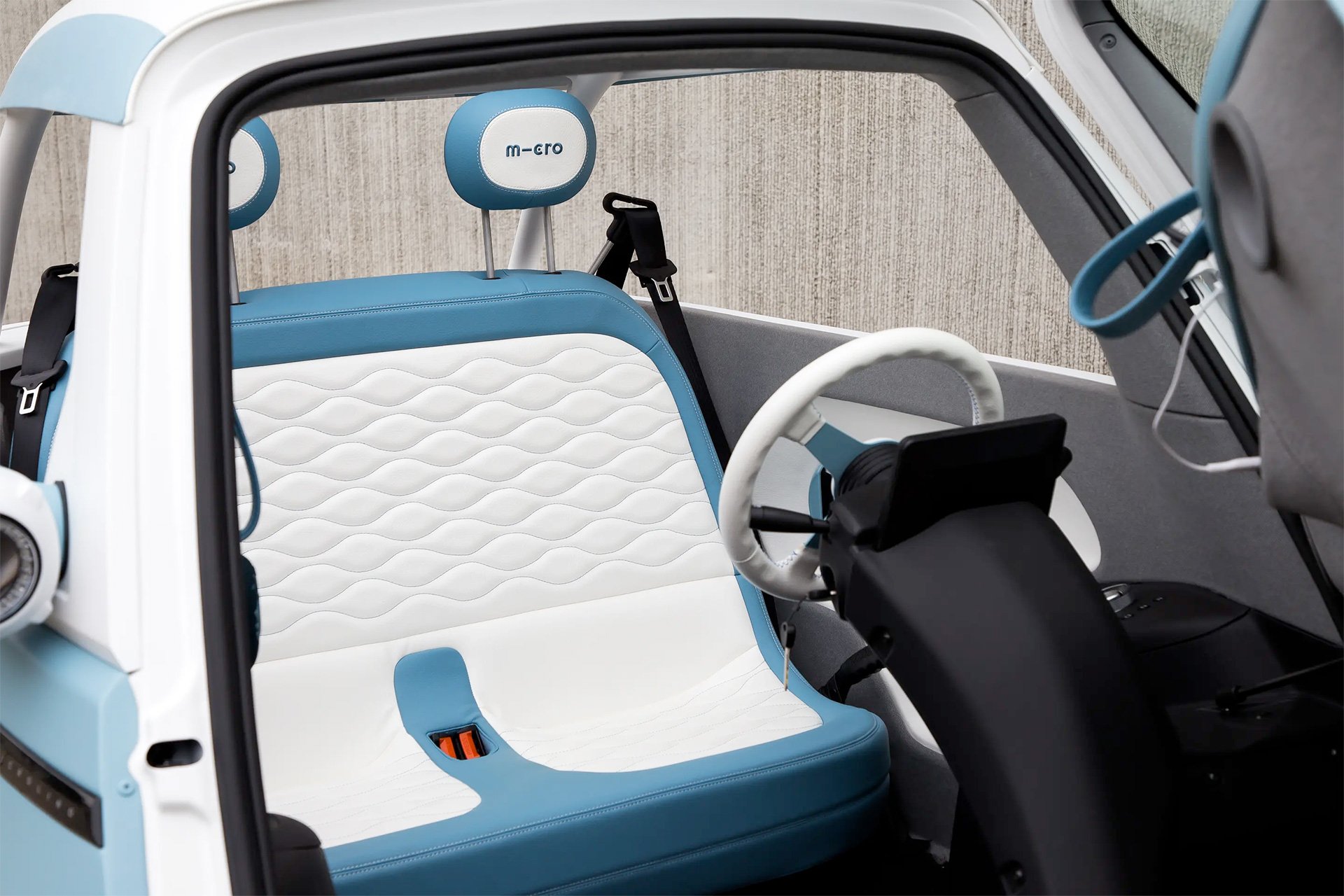 Microlino Spiaggina Electric Micro Car Interior