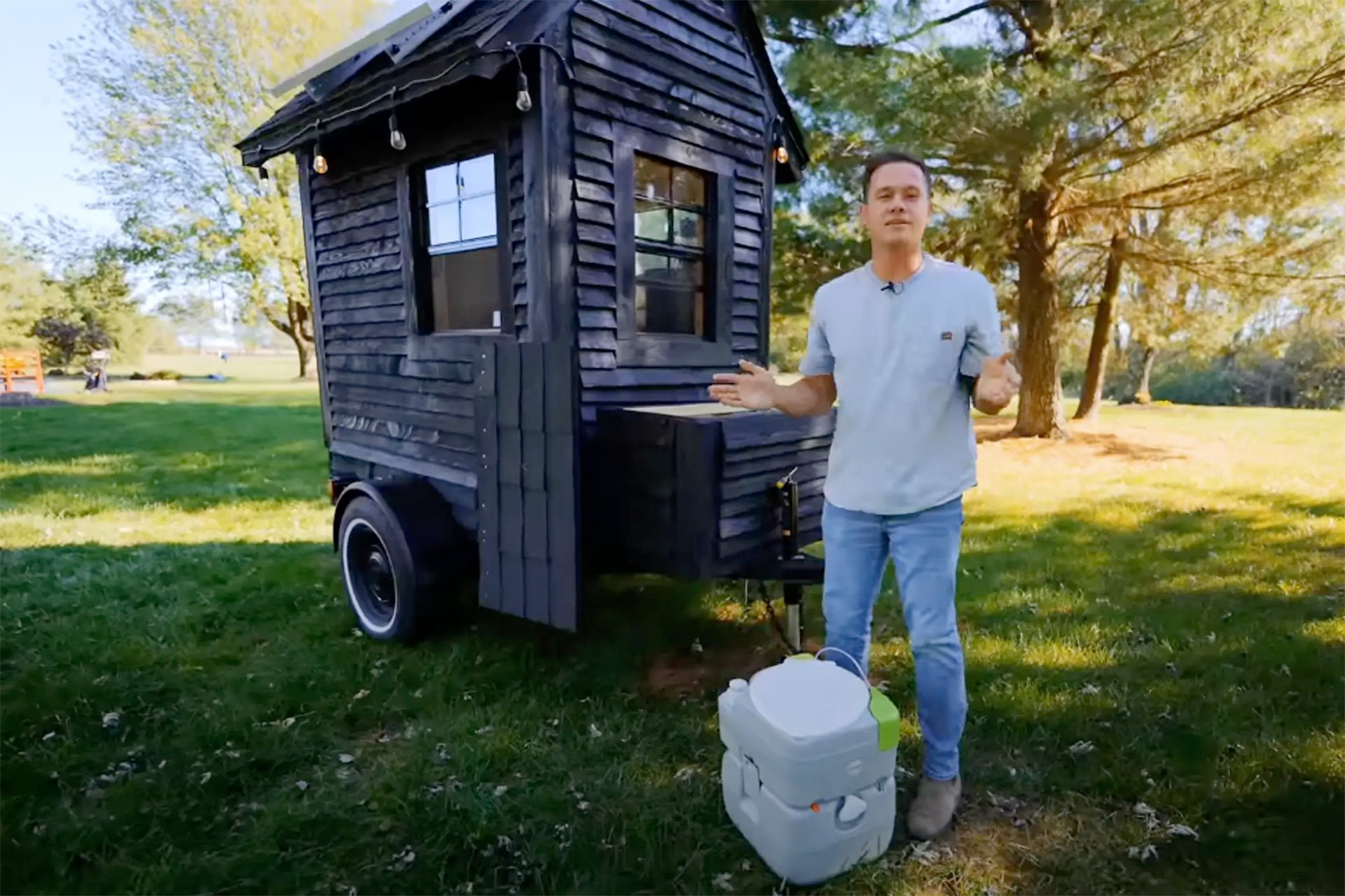World Smallest Tiny House Levi Kelly Toilet