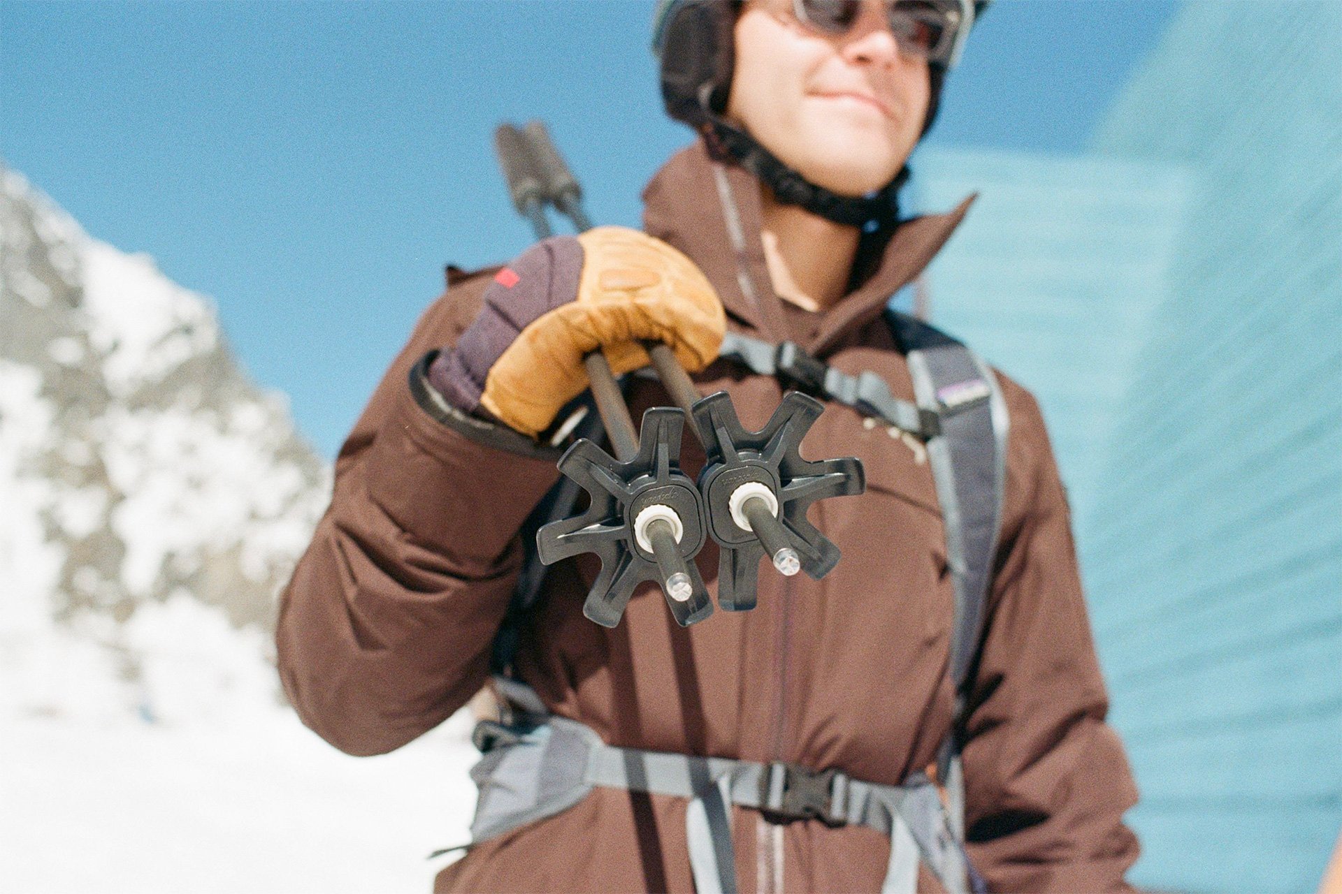 Yardsale Magnetic Ski Poles Baskets