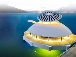 Anthenea Solar-powered Floating Pod