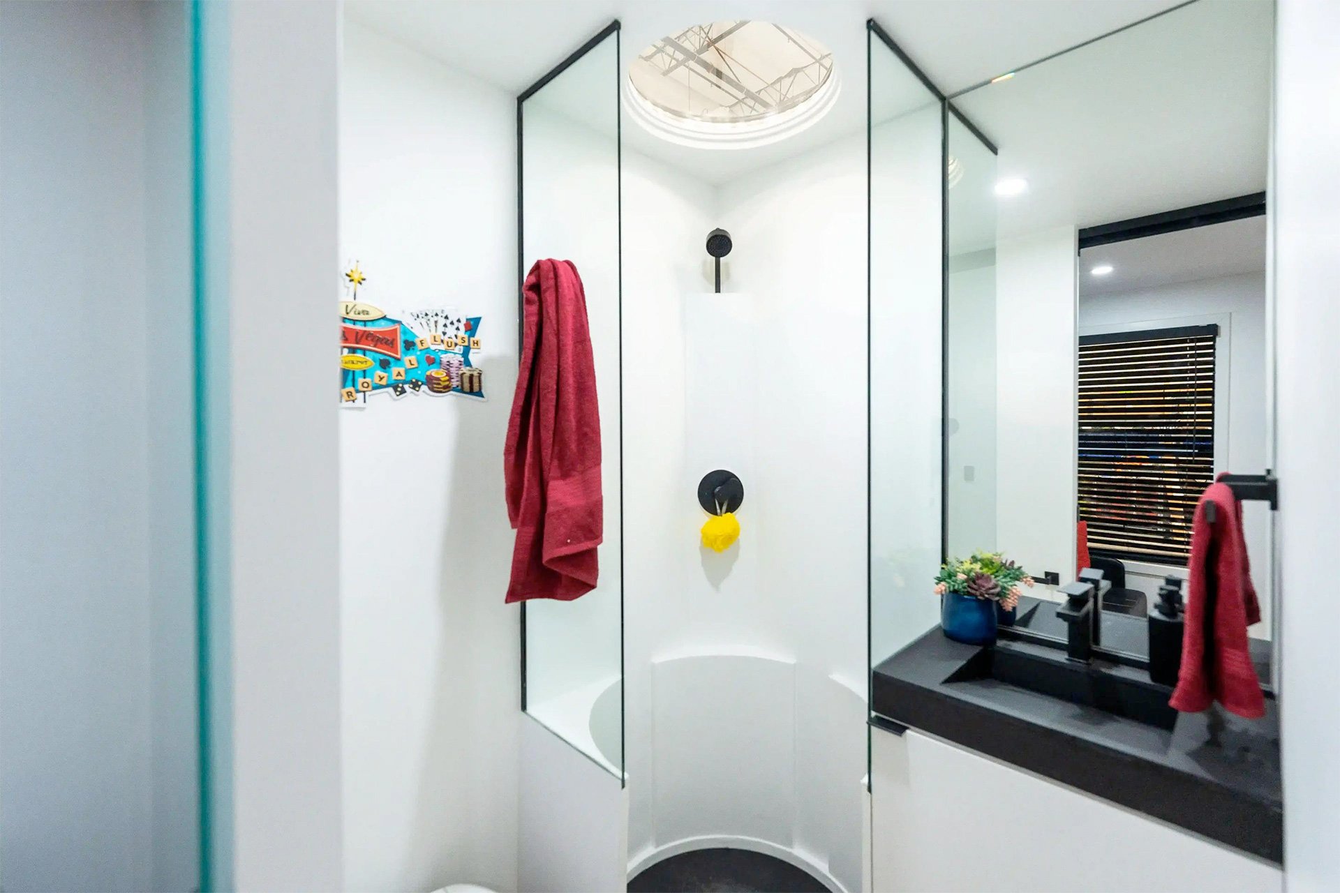 Boxable Baby Box Foldable Tiny Home Bathroom