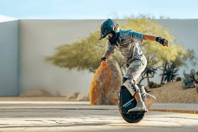 InMotion V9 Electric Unicycle