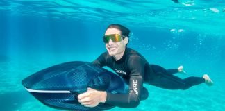SeaNXT Elite Underwater Scooter