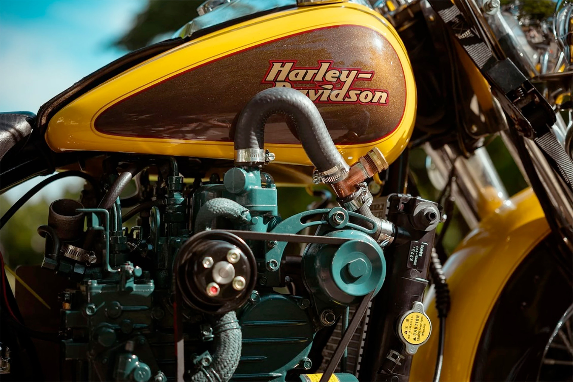 Alex-Jennison-Biodiesel-powered-Harley-Tractor-Engine