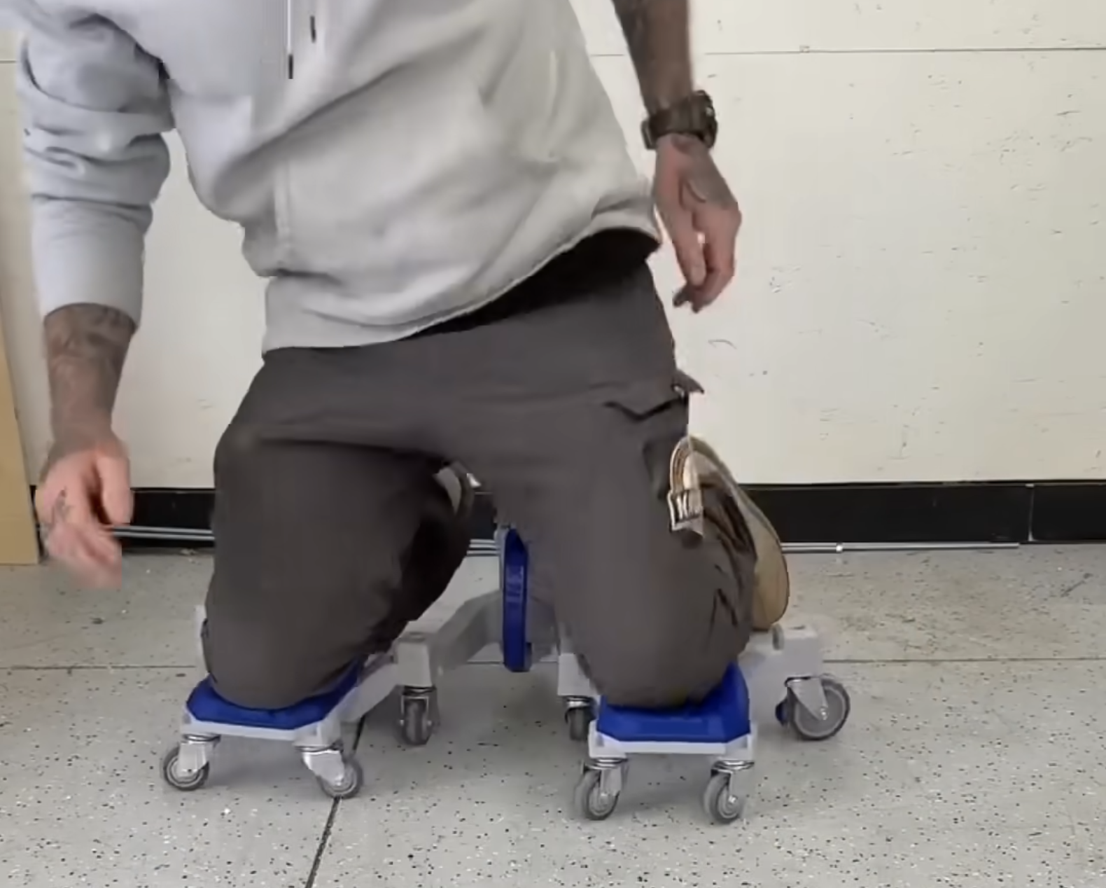 Kneaze Rolling Knee Support How To