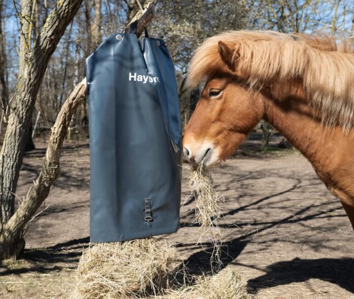 TEKZO HayDrop Automatic Feeder