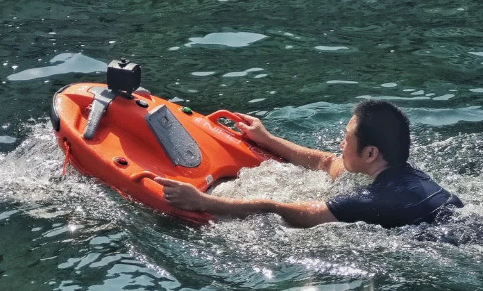 OceanAlpha Dolphin 3 Water Rescue Robot