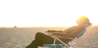 Orbit Beach Chair 360-degree Swivel