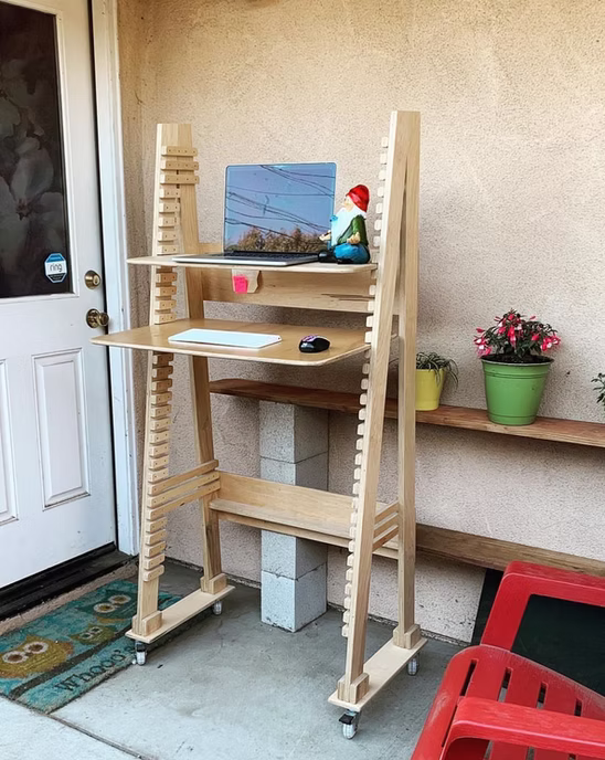 Ōtthsaw Zippy Desk