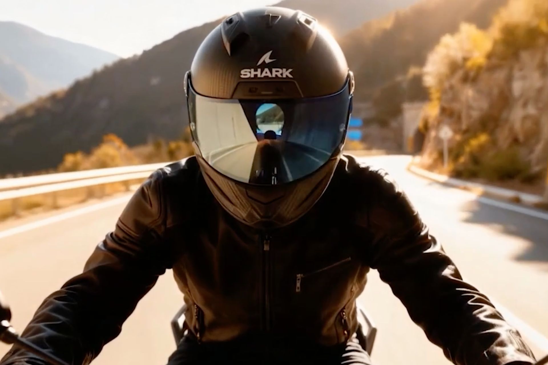 Shark Helmets IRID Photochromic Visor Tunnel