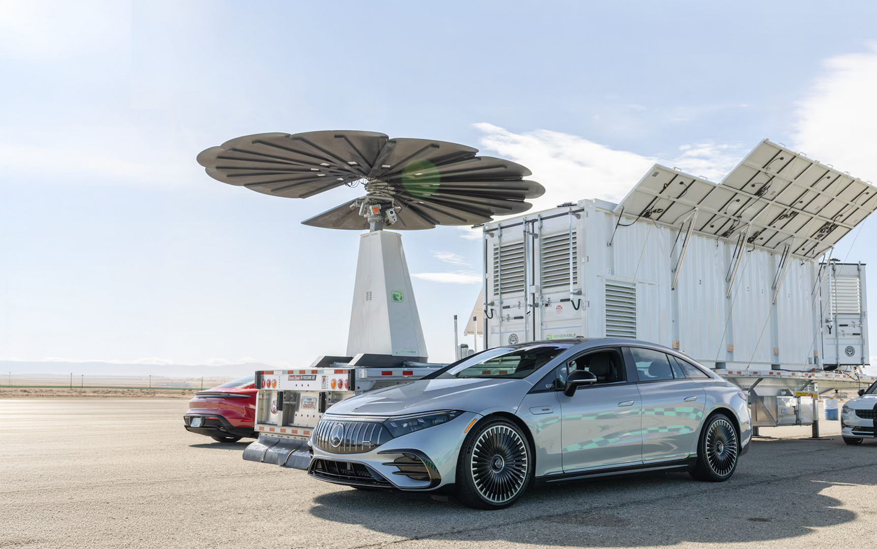 SmartFlower Sun-tracking Solar System
