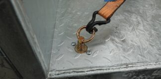TurnLock Load Restraint System