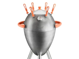 Doori outdoor cooker brings tandoor-style charcoal cooking to the backyard Doori Outdoor Cooker